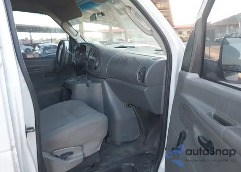 2005 Ford E-350 Super Duty Commercial/Recreational from USA, damaged, VIN 1FTSE34L45HB41193